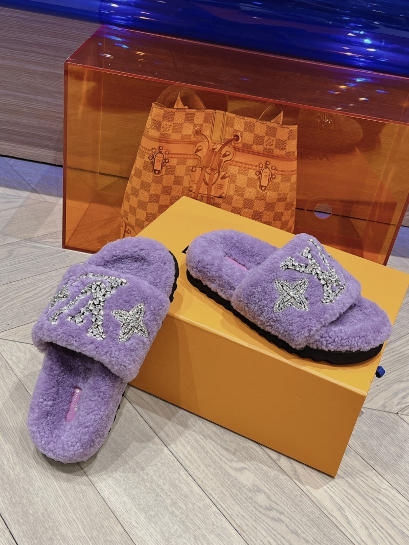 Louis Vuitton Slippers